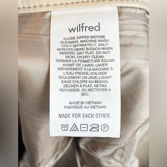 Aritzia Wilfred Melina vegan Leather Pant in a light mousse 8 - Picture 5 of 5